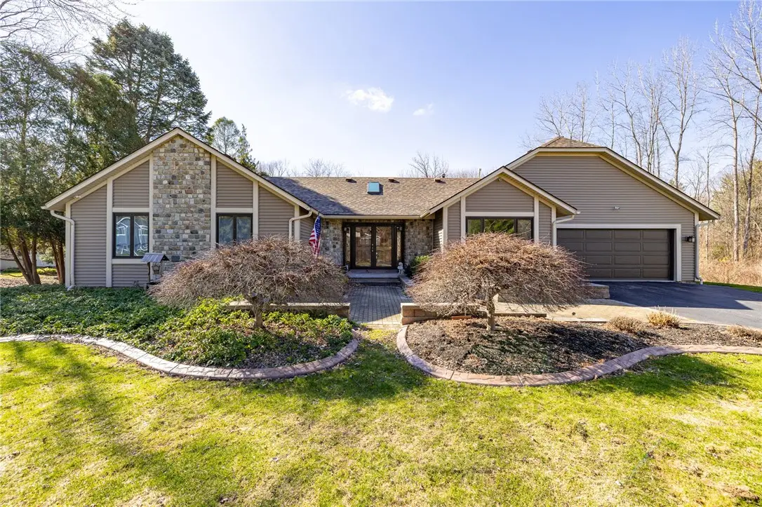 32 Stone Island Lane, Penfield, NY 14526 - #1