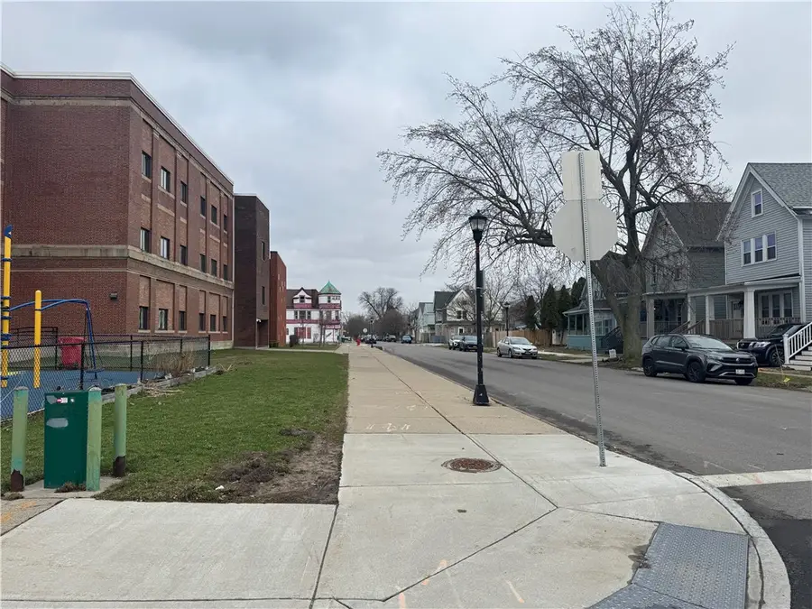 368 Auburn Avenue, Buffalo, NY 14213 - #2