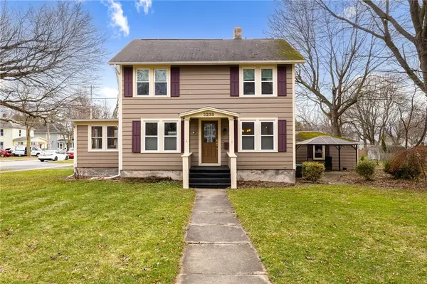 3238 East Avenue, Caledonia, NY 14423