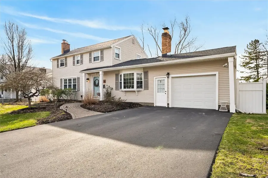 28 Southwick Dr, Webster, NY 14580 - #2