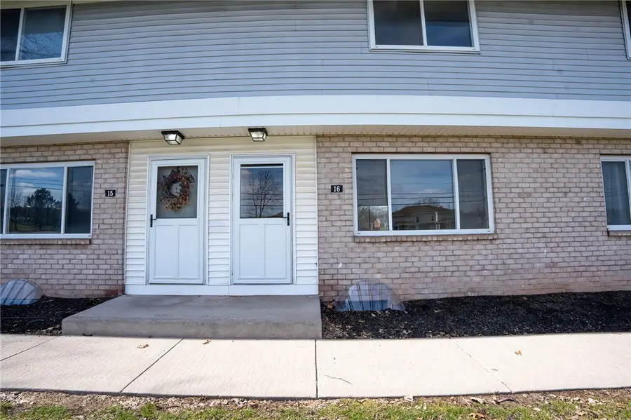 275/16 Owens Road, Brockport, NY 14420 - #2