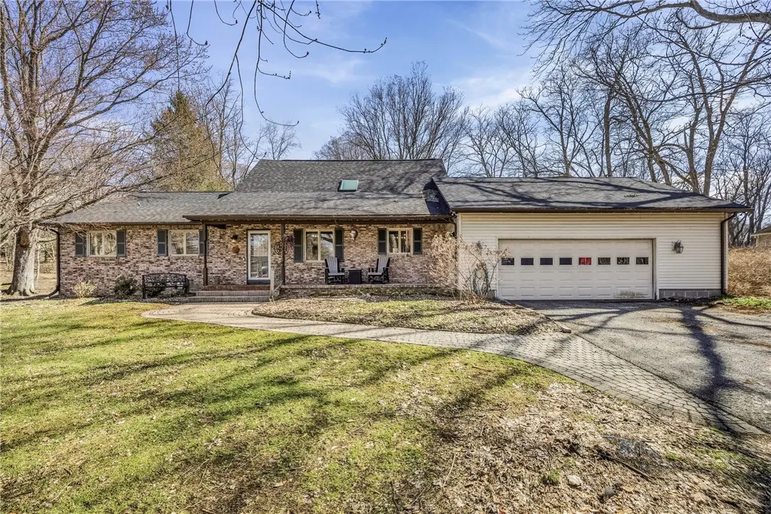 1738 Creek St, Rochester, NY 14526 - #1