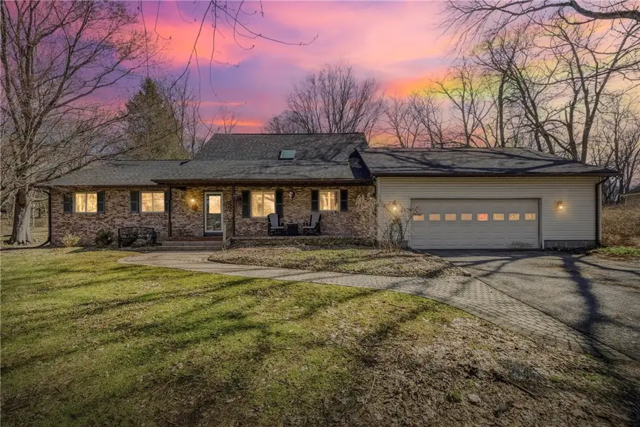 1738 Creek St, Rochester, NY 14526 - #2