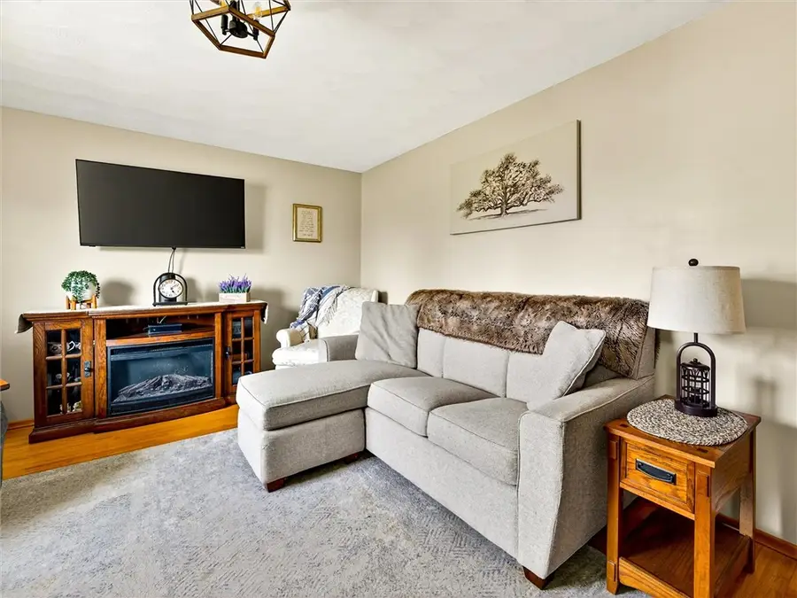 592 N Greece Road, Hilton, NY 14468 - #3