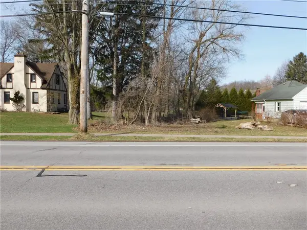 1573 Creek Street, Rochester, NY 14625