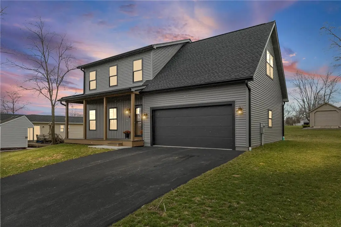 11 Berry Grove Lane W, Brockport, NY 14420 - #1