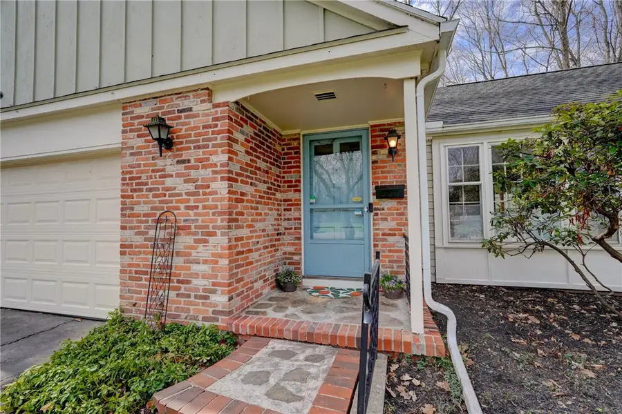 43 Crystal Spring Lane, Fairport, NY 14450 - #3