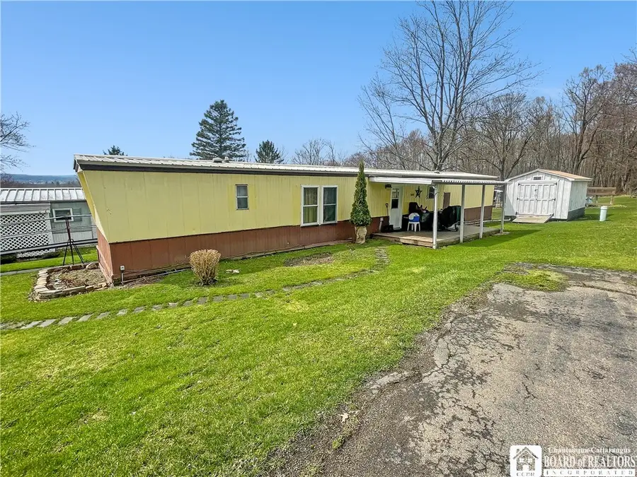 131 Greenhurst Village Drive, Jamestown, NY 14701 - #2