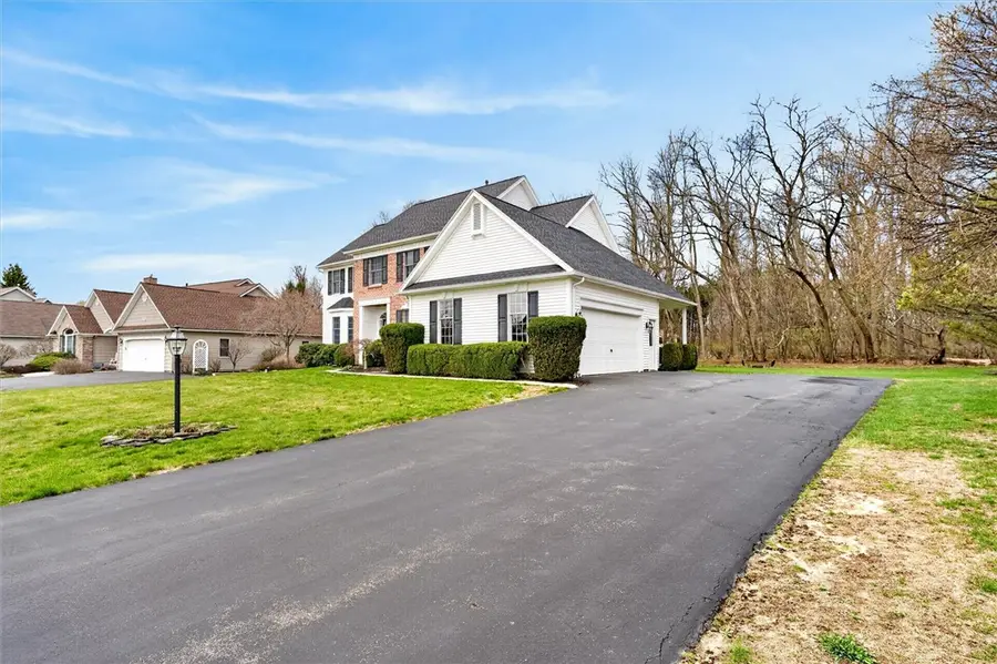 574 Dunnbridge Drive, Webster, NY 14580 - #2