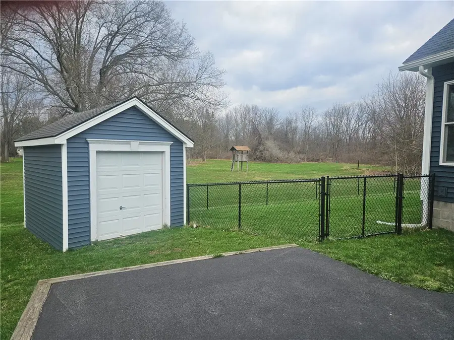 209 Whittier Road, Rochester, NY 14624 - #2