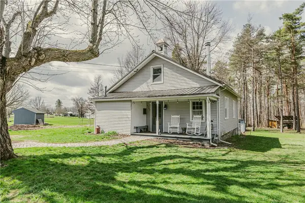 3742 Oakmount Road, Bloomfield, NY 14469