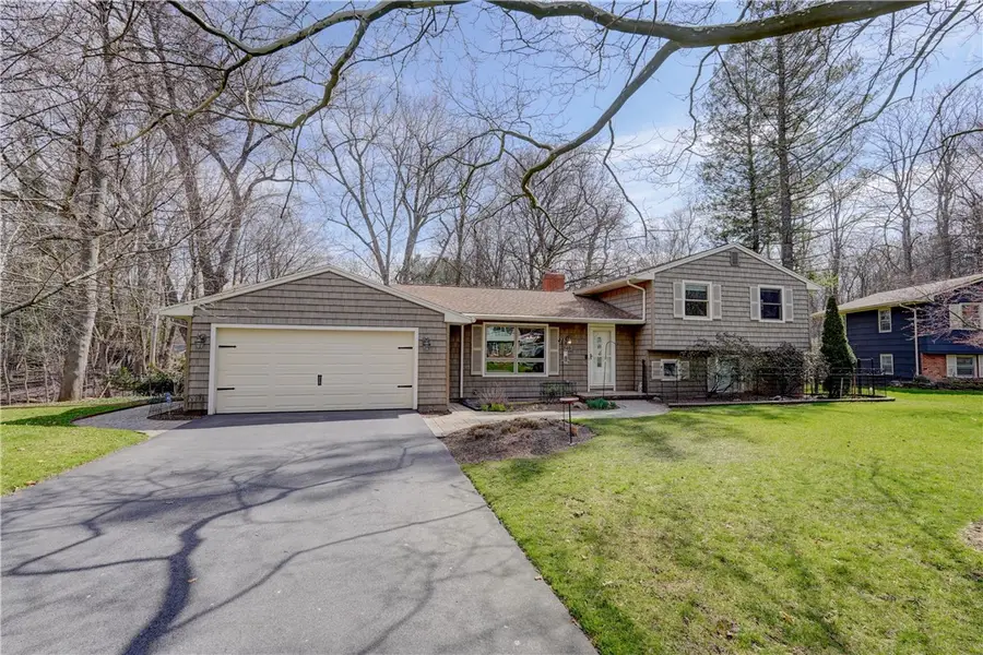 40 Smallwood Drive, Pittsford, NY 14534 - #2