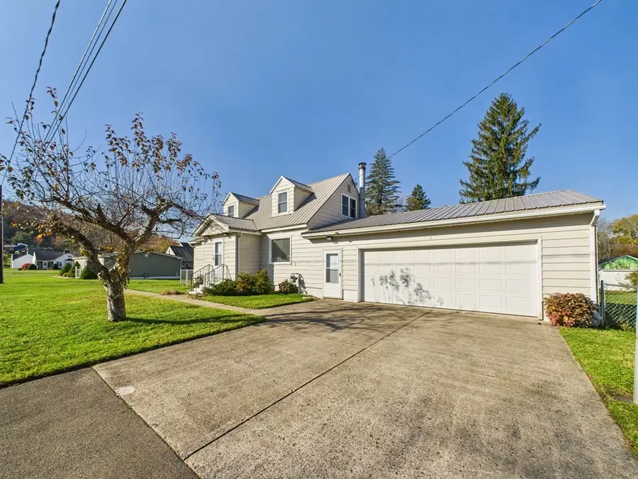 9 N 3rd Street, Foster Brook, PA 16701 - #3
