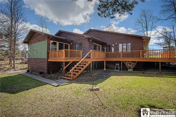 4524 W Lake Road, Mayville, NY 14757