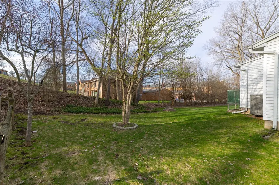 20 Brandywine Lane, Fairport, NY 14450 - #2