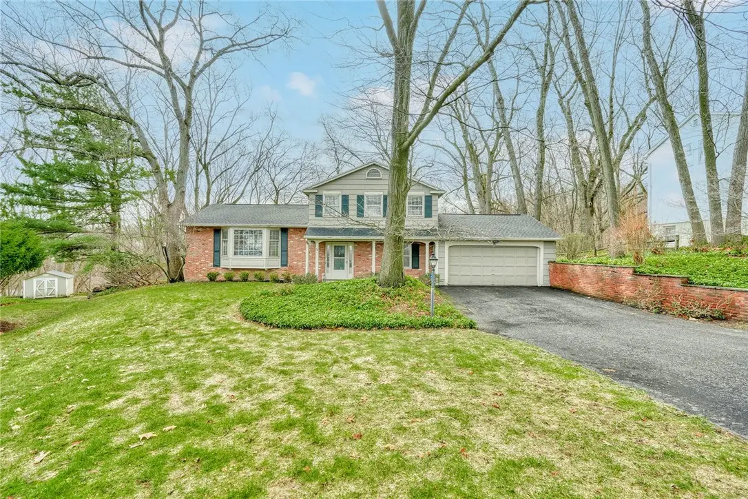 18 Mountain Rise, Fairport, NY 14450 - #1