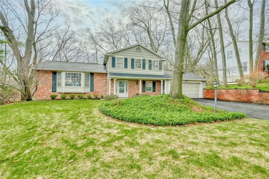 18 Mountain Rise, Fairport, NY 14450 - #2