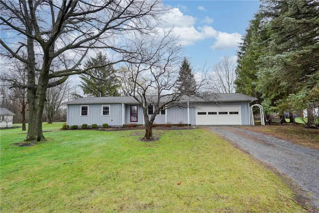 5195 Laura Lane, Canandaigua, NY 14424 - #1