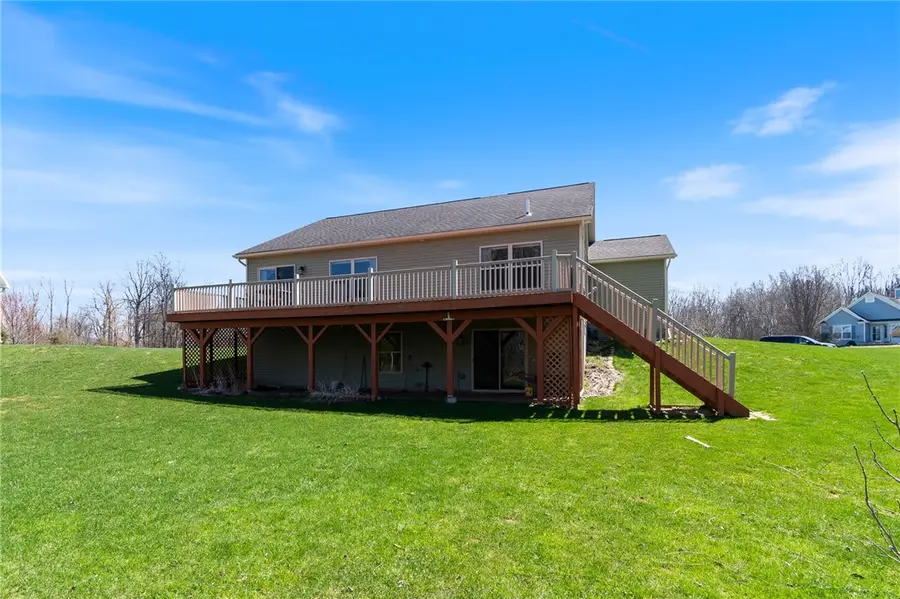 6023 Lillypond, Ontario, NY 14519 - #2