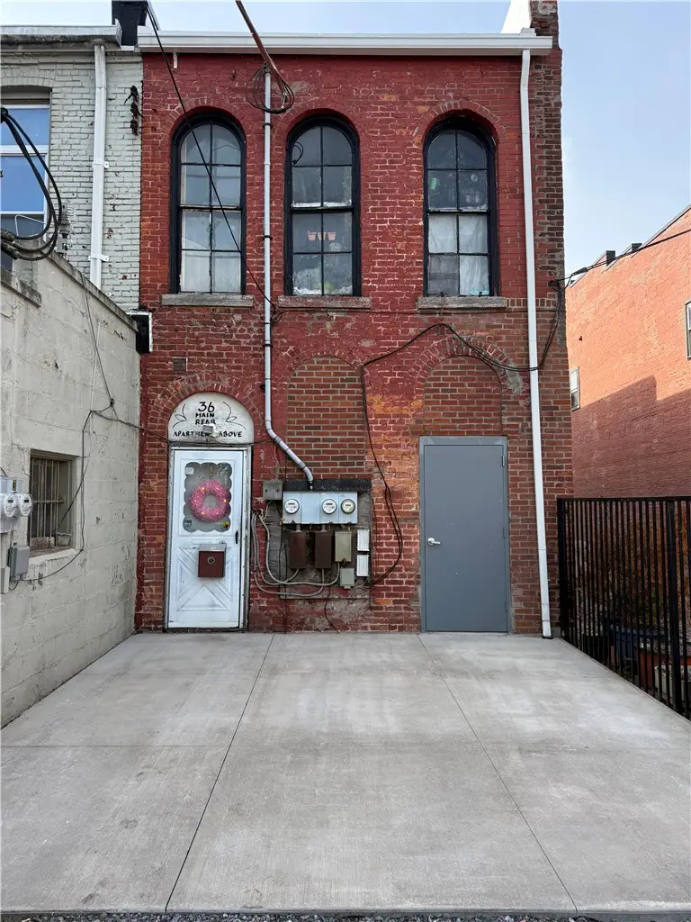 36 Main Street, Le Roy, NY 14482 - #3