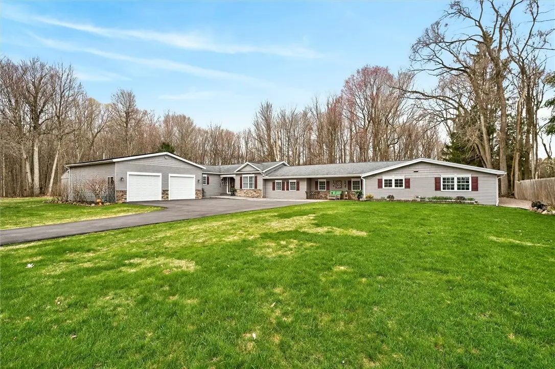 109 Ogden-parma Tl Road, Spencerport, NY 14559 - #1