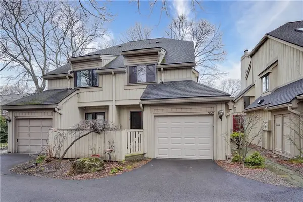 959 East Avenue, Rochester, NY 14607