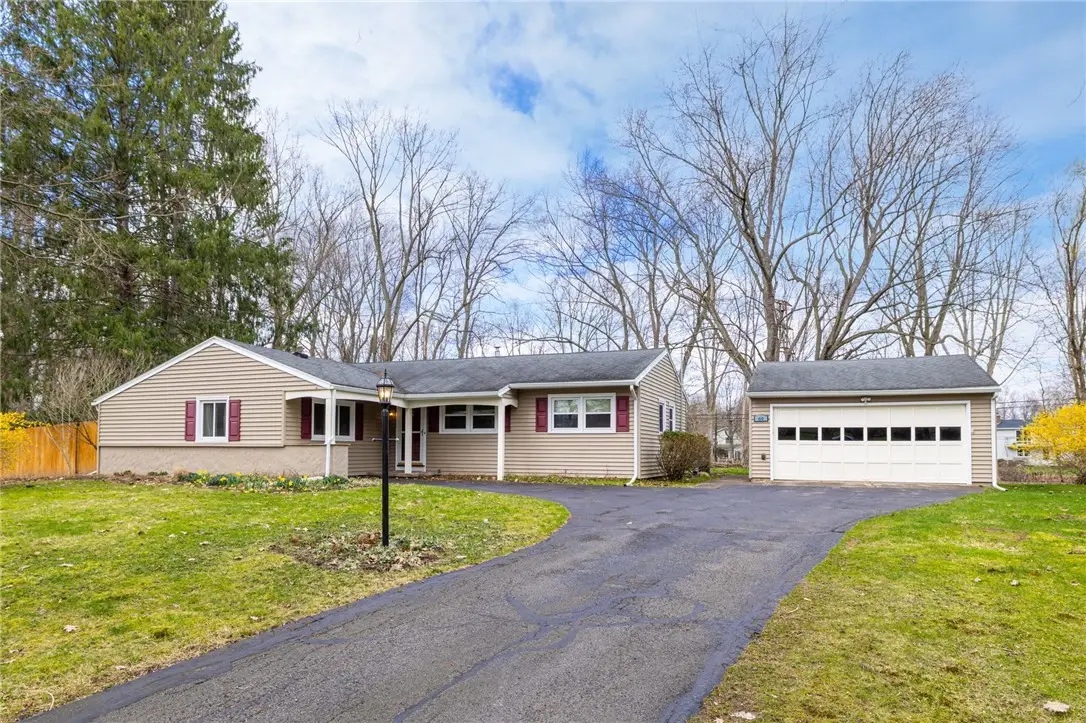 69 Harvest Road, Fairport, NY 14450 - #1