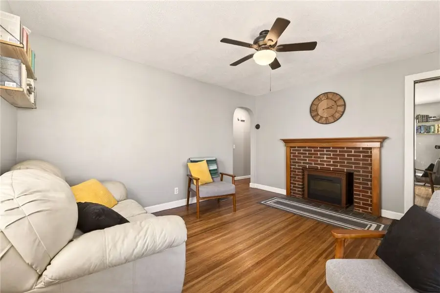 211 Cabot Road, Rochester, NY 14626 - #3