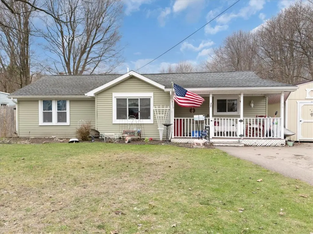 35 Curtiss Ave Avenue, Sodus, NY 14551 - #1