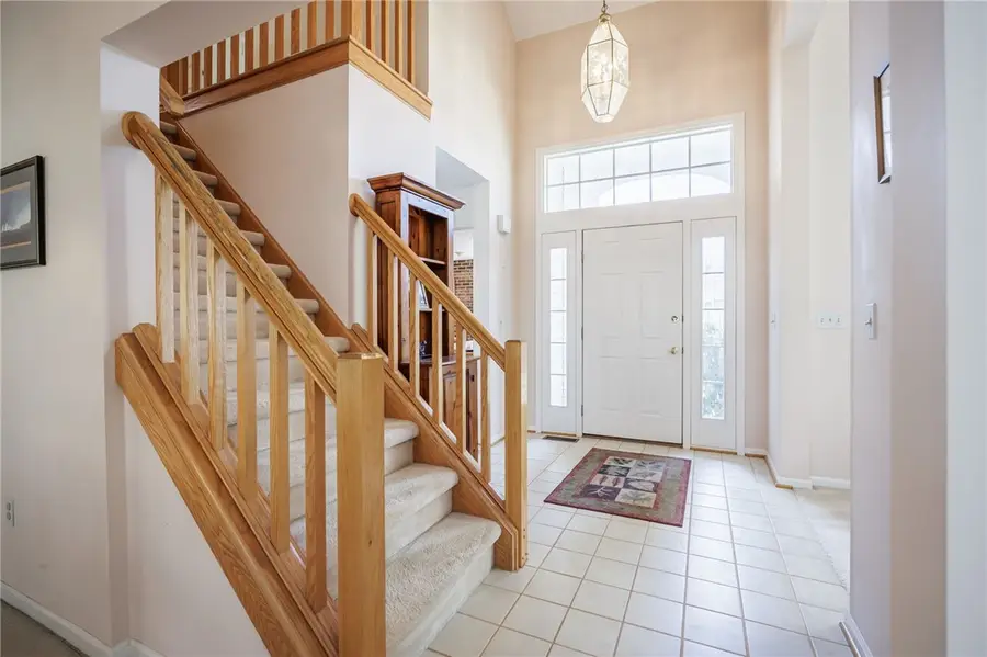 4 S Village Trail, Fairport, NY 14450 - #3