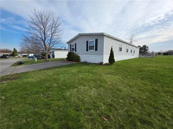 128 Trinity Drive Drive, Holley, NY 14470