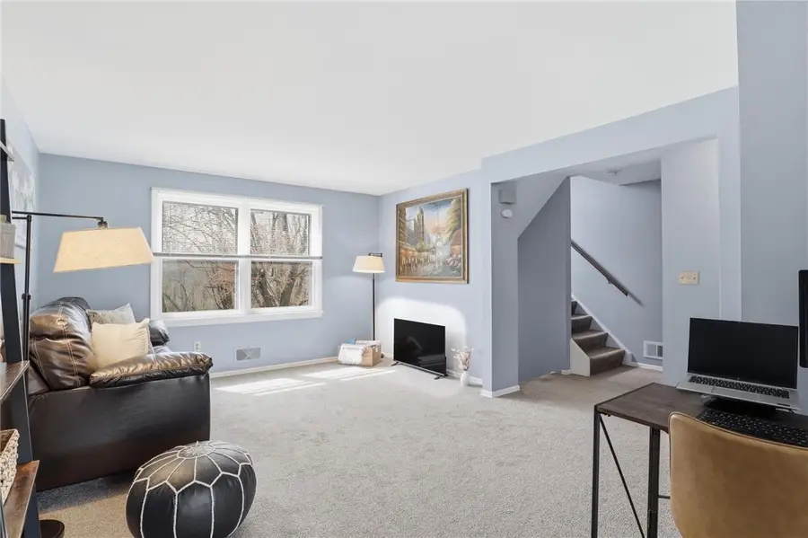 4 Chesterton Court, Fairport, NY 14450 - #2