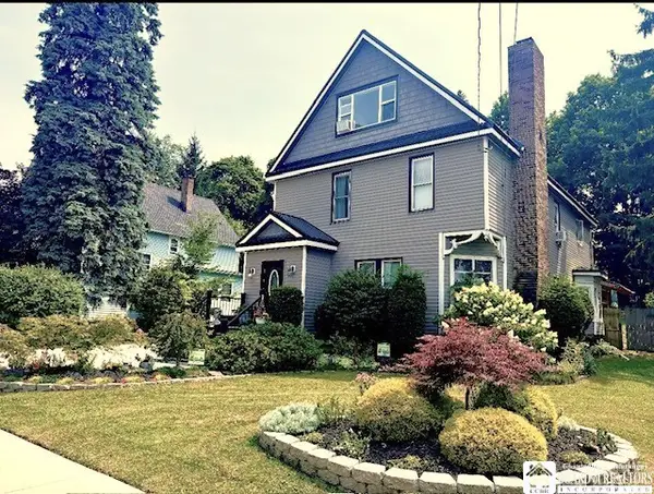 13 Babcock Avenue, Silver Creek, NY 14136