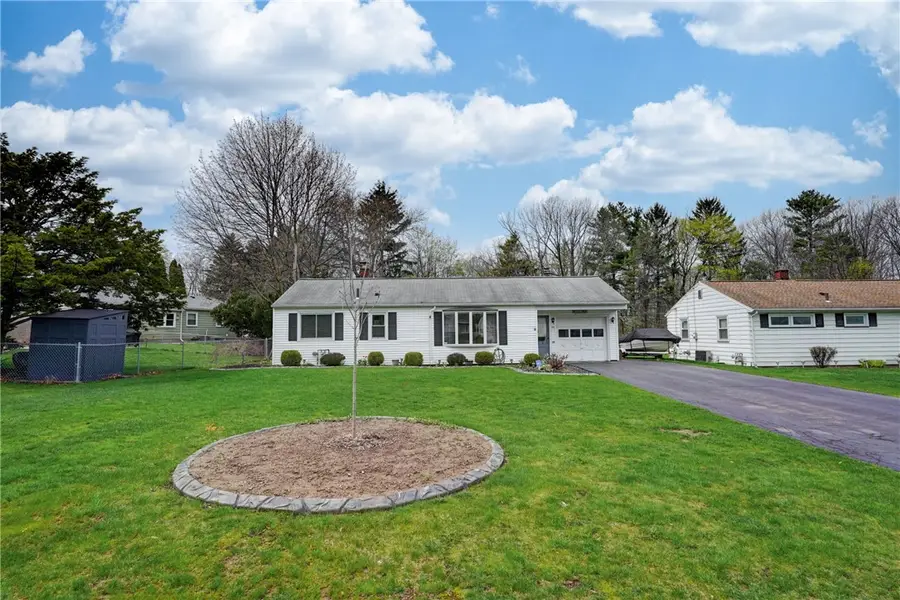 23 Barcrest Drive, Greece, NY 14416 - #3