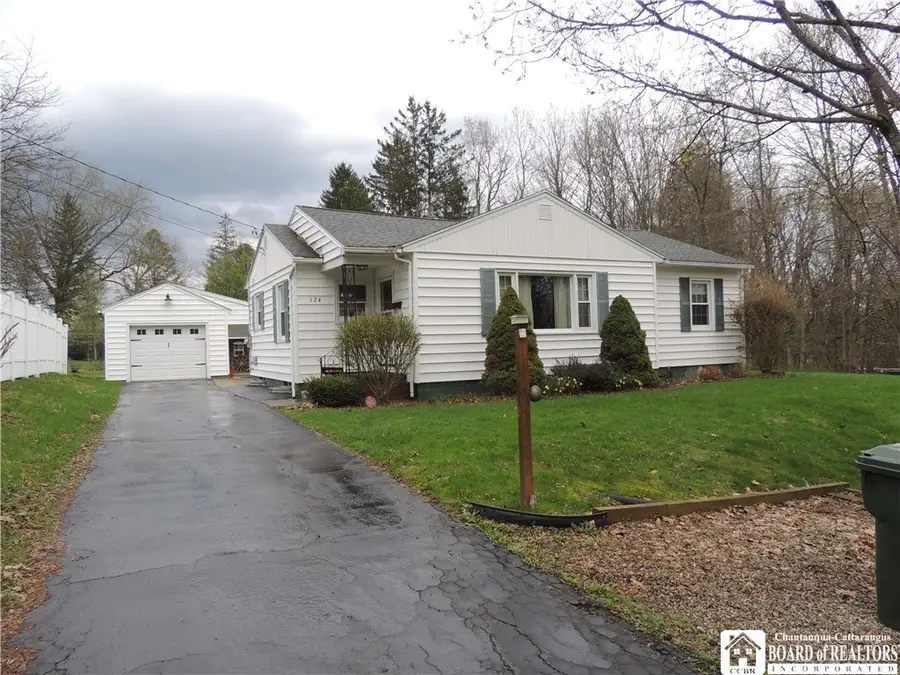 124 Niagara Avenue, Jamestown, NY 14701 - #2