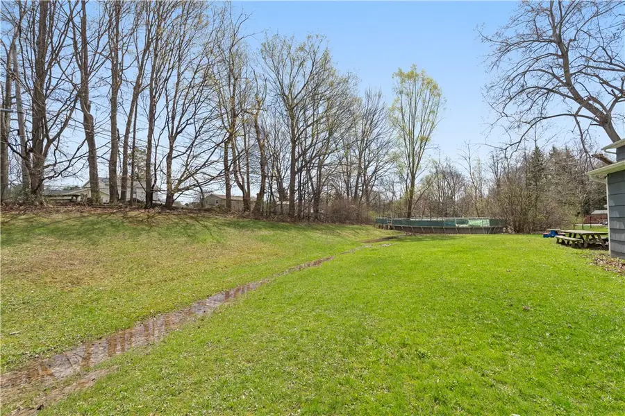 755 Tanya Cir, Webster, NY 14580 - #3