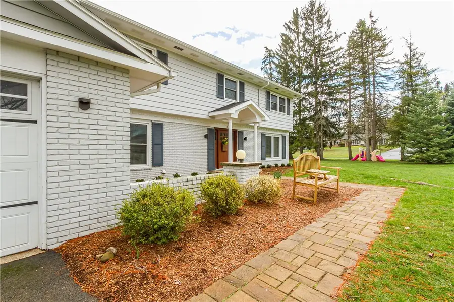 7 Falconbridge Drive, Pittsford, NY 14534 - #3