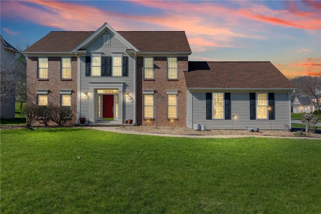 35 Hedge Wood Lane, Pittsford, NY 14534 - #1