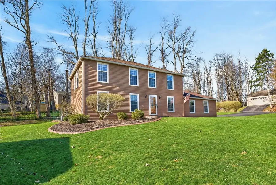 146 Selborne Chase, Fairport, NY 14450 - #2