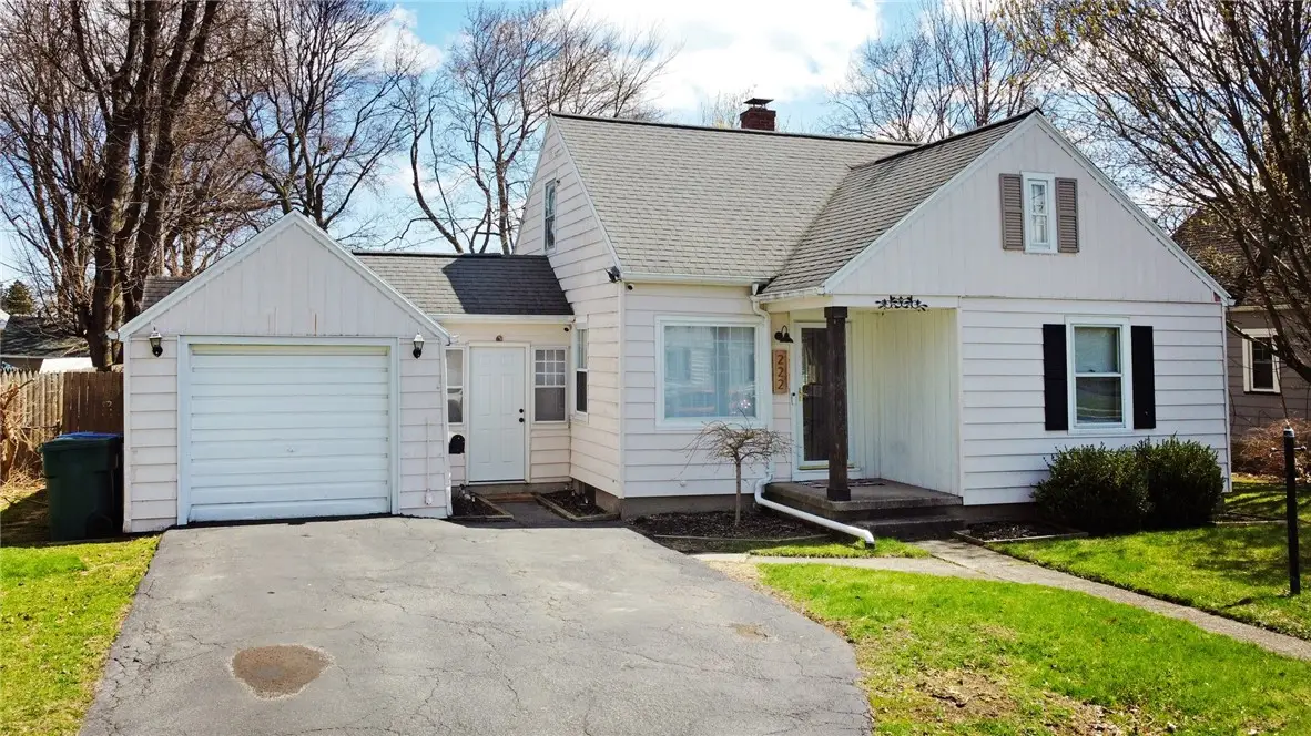 222 Oakwood Road, Rochester, NY 14616 - #1