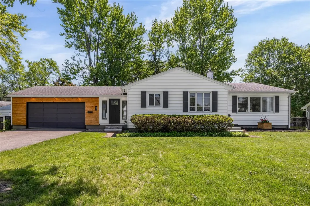 12 West Parkway, Victor, NY 14564 - #1
