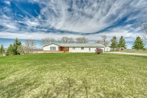 5790 Thomas Road, Canandaigua, NY 14424