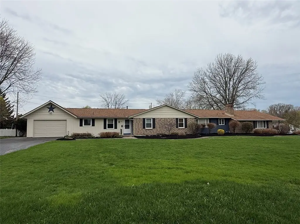 1063-1065 Bay Road, Webster, NY 14580 - #1