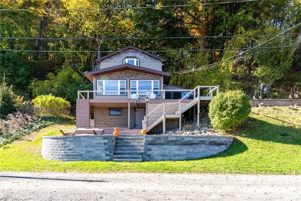 266 Bay Front Ln S, Rochester, NY 14609 - #1