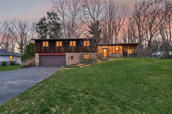 40 N Country Club Drive, Rochester, NY 14618