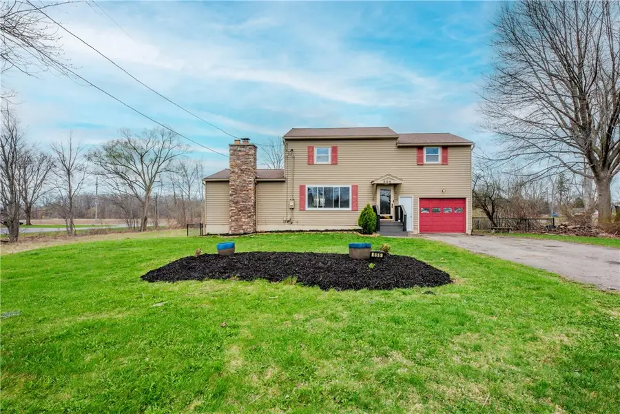 896 Plank Road, Penfield, NY 14526 - #2