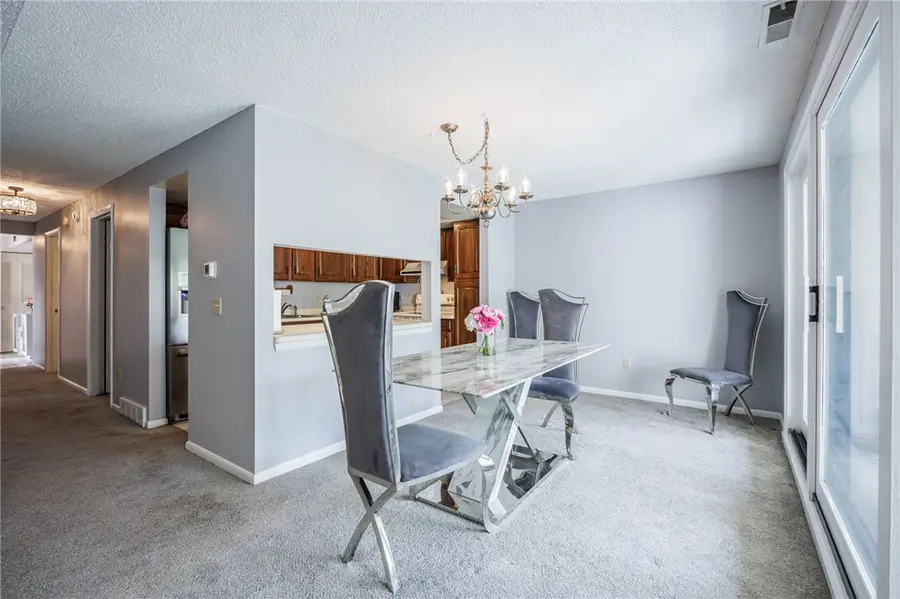 118 Bay Village Drive, Rochester, NY 14609 - #3