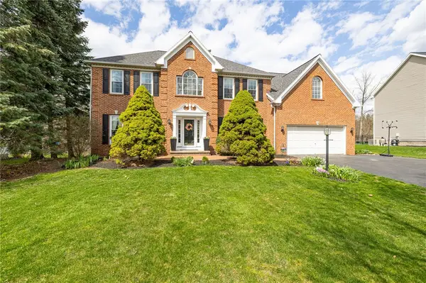 14 Princeton Lane, Fairport, NY 14450