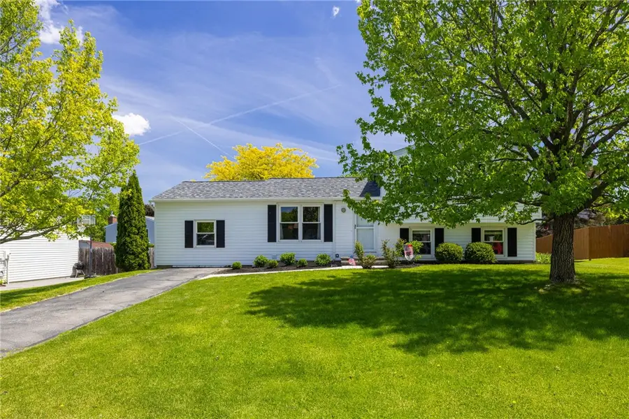 1739 Birchwood Drive, Farmington, NY 14425 - #2