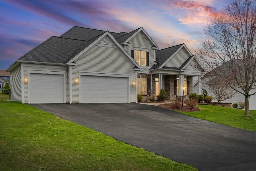 129 Lynx Court, Fairport, NY 14450 - #2